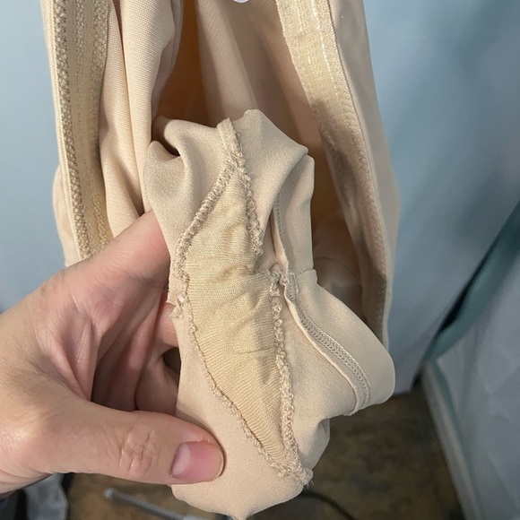 Women's Maidenform Shapewear Ultra Firm-Control High-Waist Boyshort Size large - Picture 4 of 7